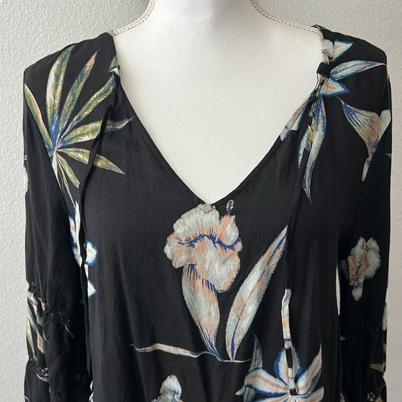 Roxy Floral Long Sleeve Blouse - Size Large - Picture 4 of 12
